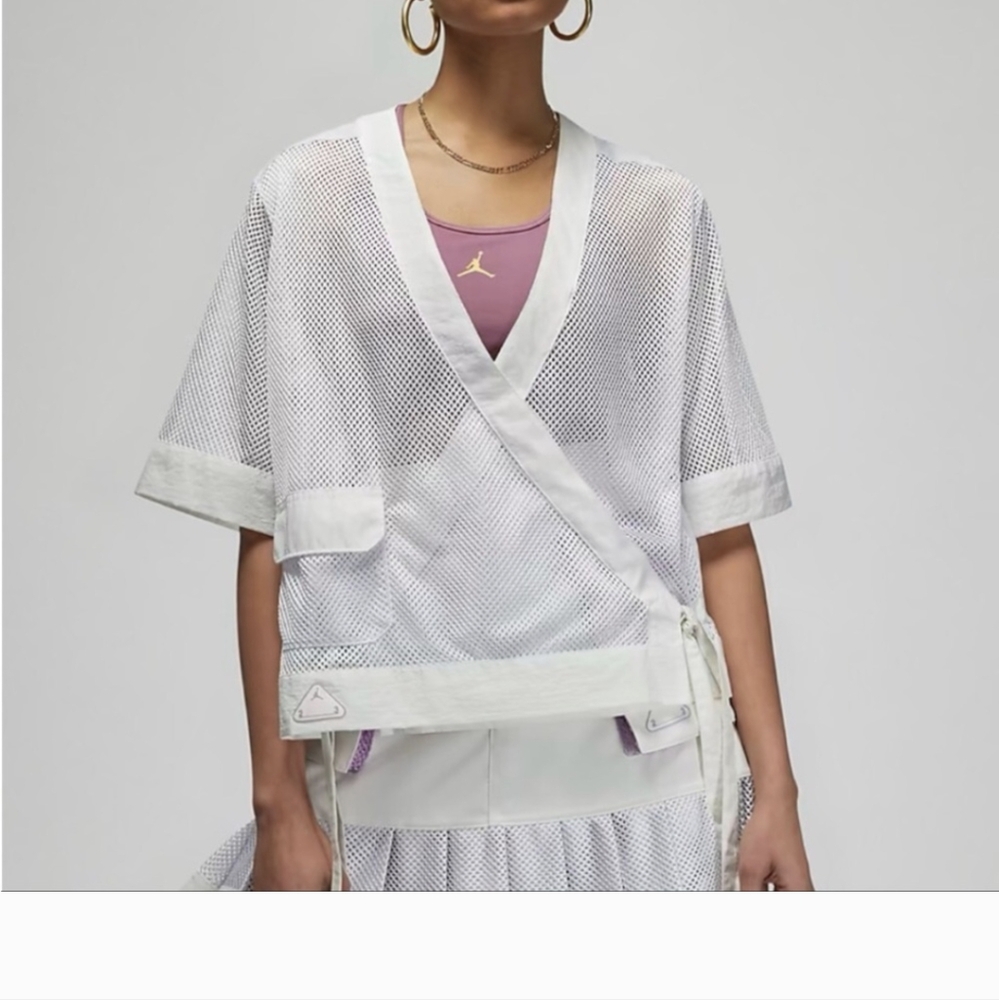 Nike Air Jordan Mesh Wrap Oversized Top - Picture 4 of 5
